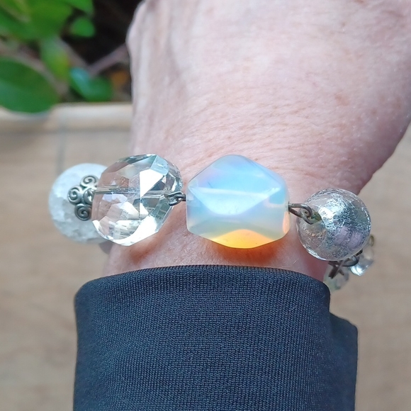 Bracelet white marble quartz stones moonstones - Picture 9 of 9
